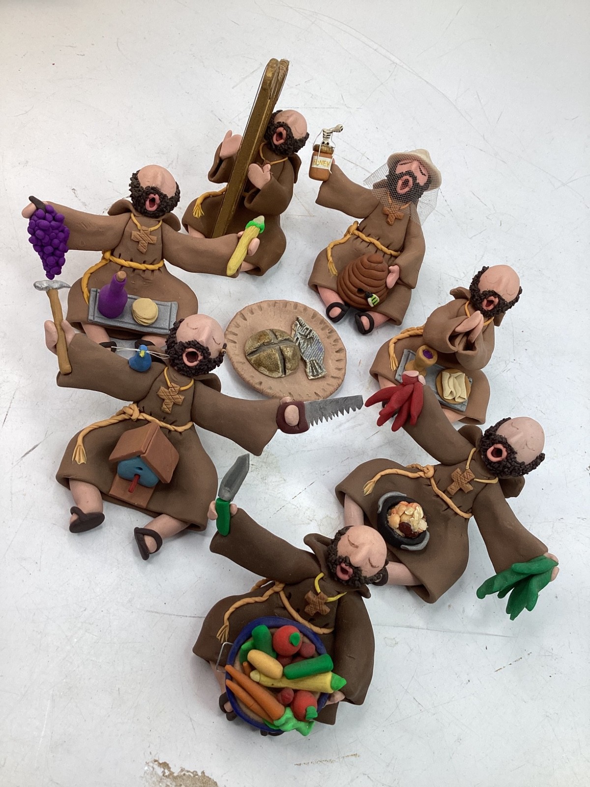 8 pc. Jo Venia Storyteller Friar Monk Sculpture Hopi pottery ART  (F3)