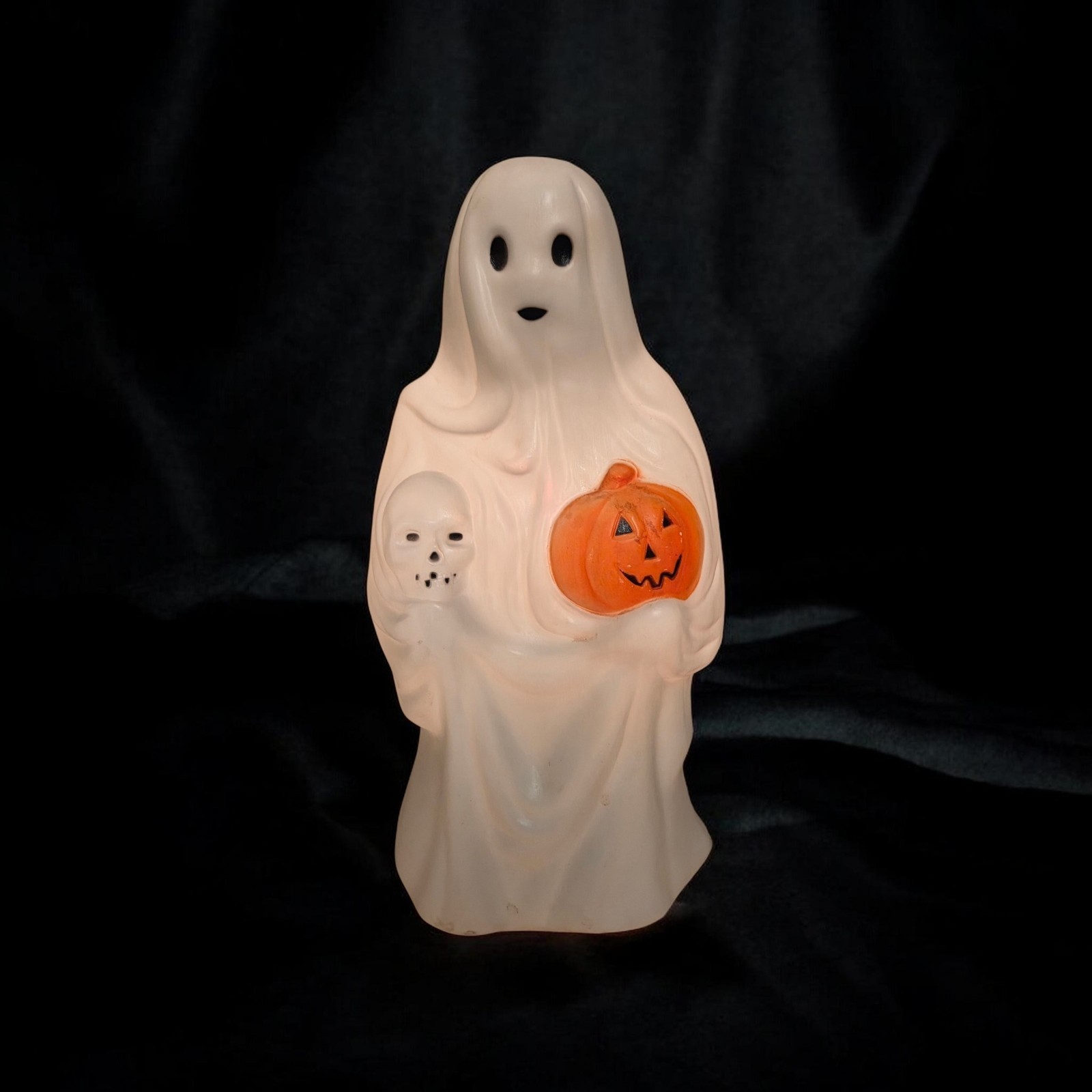 Vintage Empire Halloween Blow Mold Ghost With Pumpkin And Skull Lighted 23