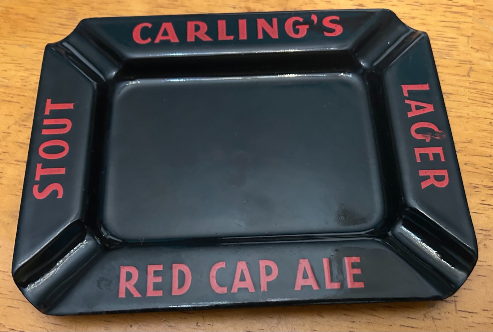VINTAGE Carling's Red Cap Ale Stout Lager BEER Porcelain Ash Tray Cleveland Ohio