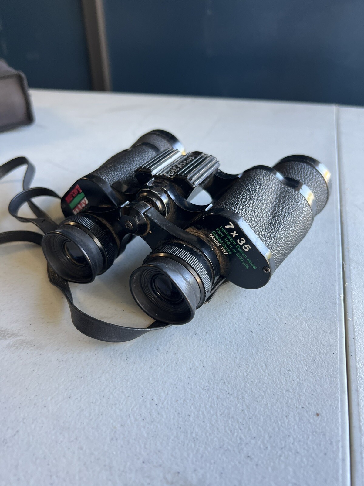 Vintage Fast Focus Binoculars Model 1117