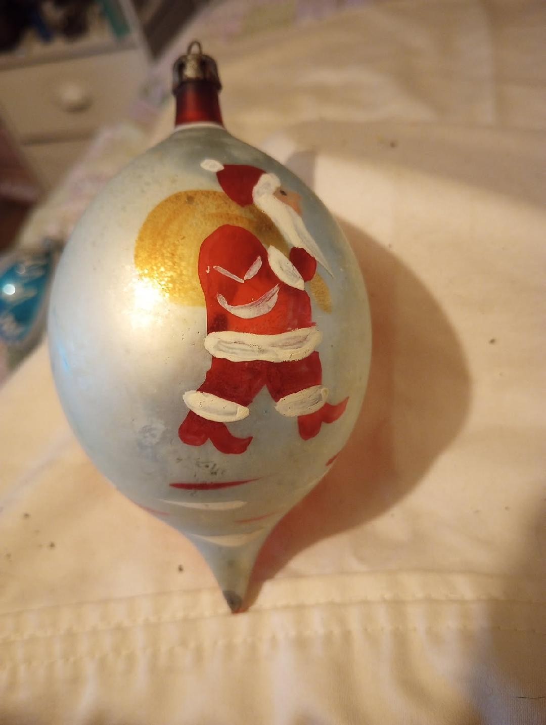 Vintage Mid-century Hand Painted Santa Teardrop Or Torpedo Mercury Glass... Vintage Mid-century Hand Painted Santa Teardrop Or Torpedo Mercury Glass...