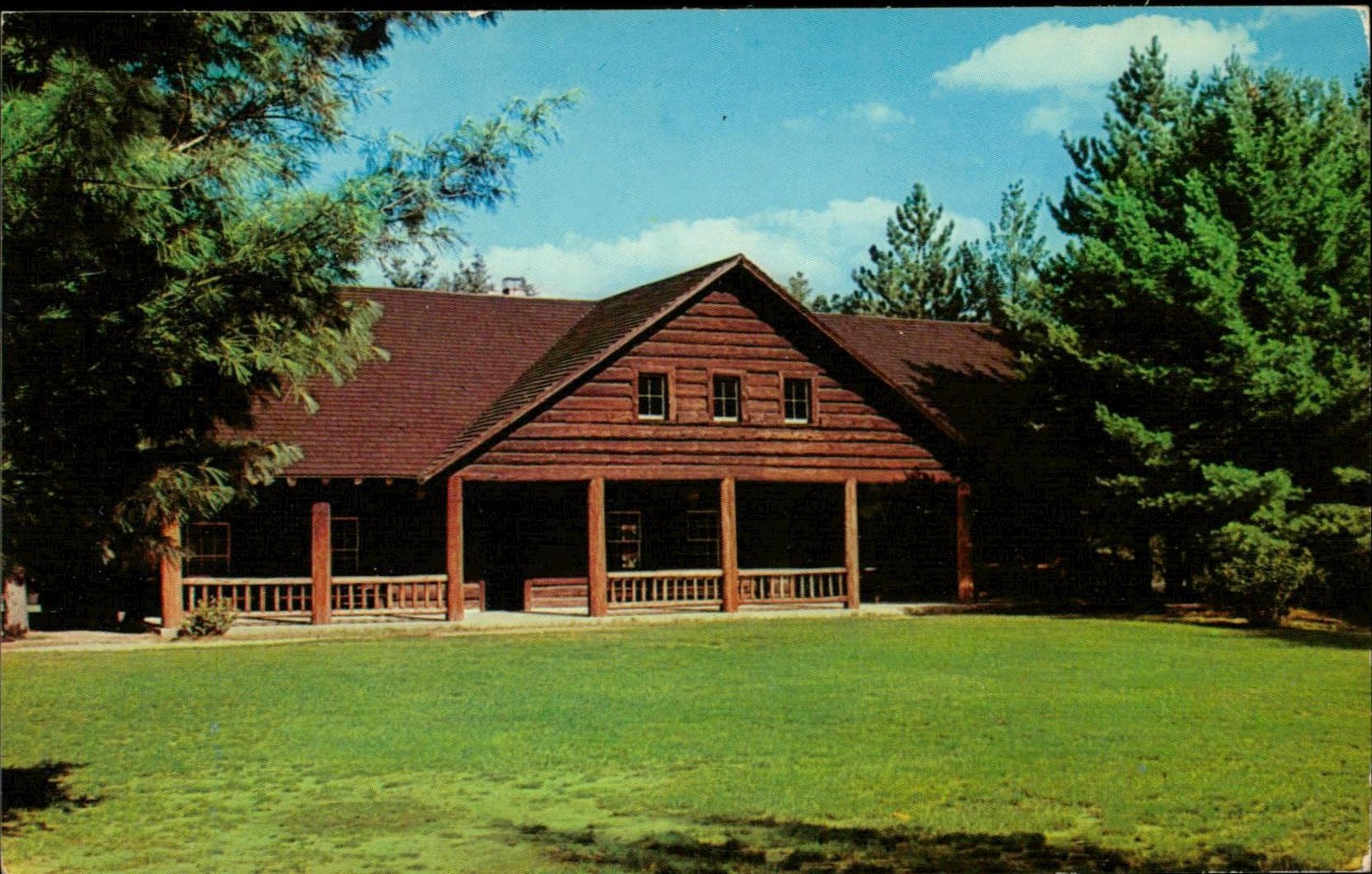 Hartwick Pines Memorial Building Postcard Grayling Michigan 1960 Unposted