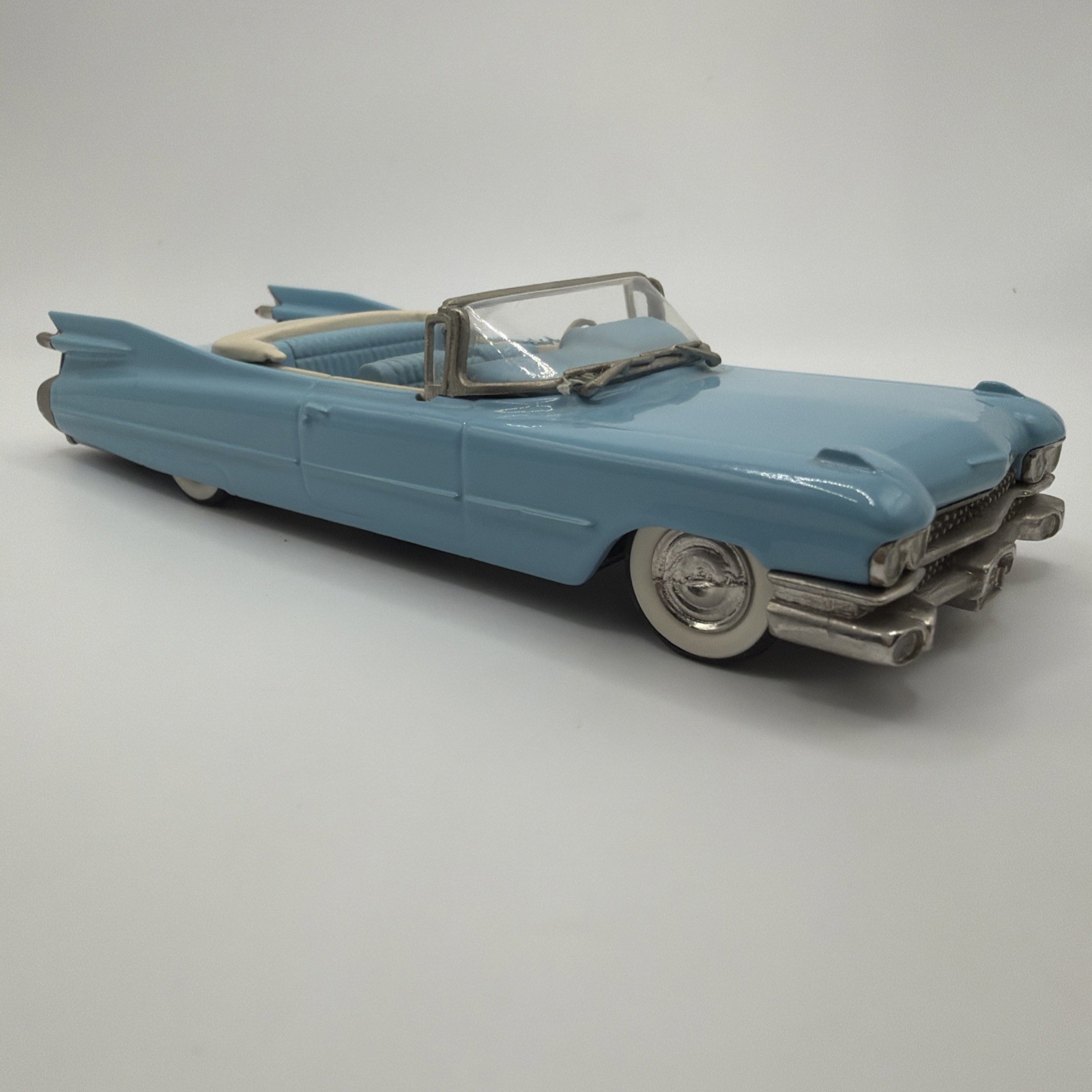 MAE Scale Models 1959 Cadillac Convertible Top Down Blue Rare 1/43 