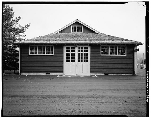 Photo:North Bend WA North Bend Ranger Station Building 2230 1900s