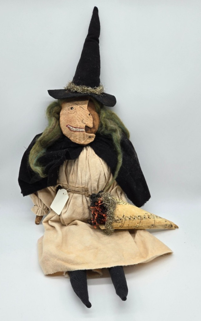 Witch doll / wall hanger by Shari Lutz