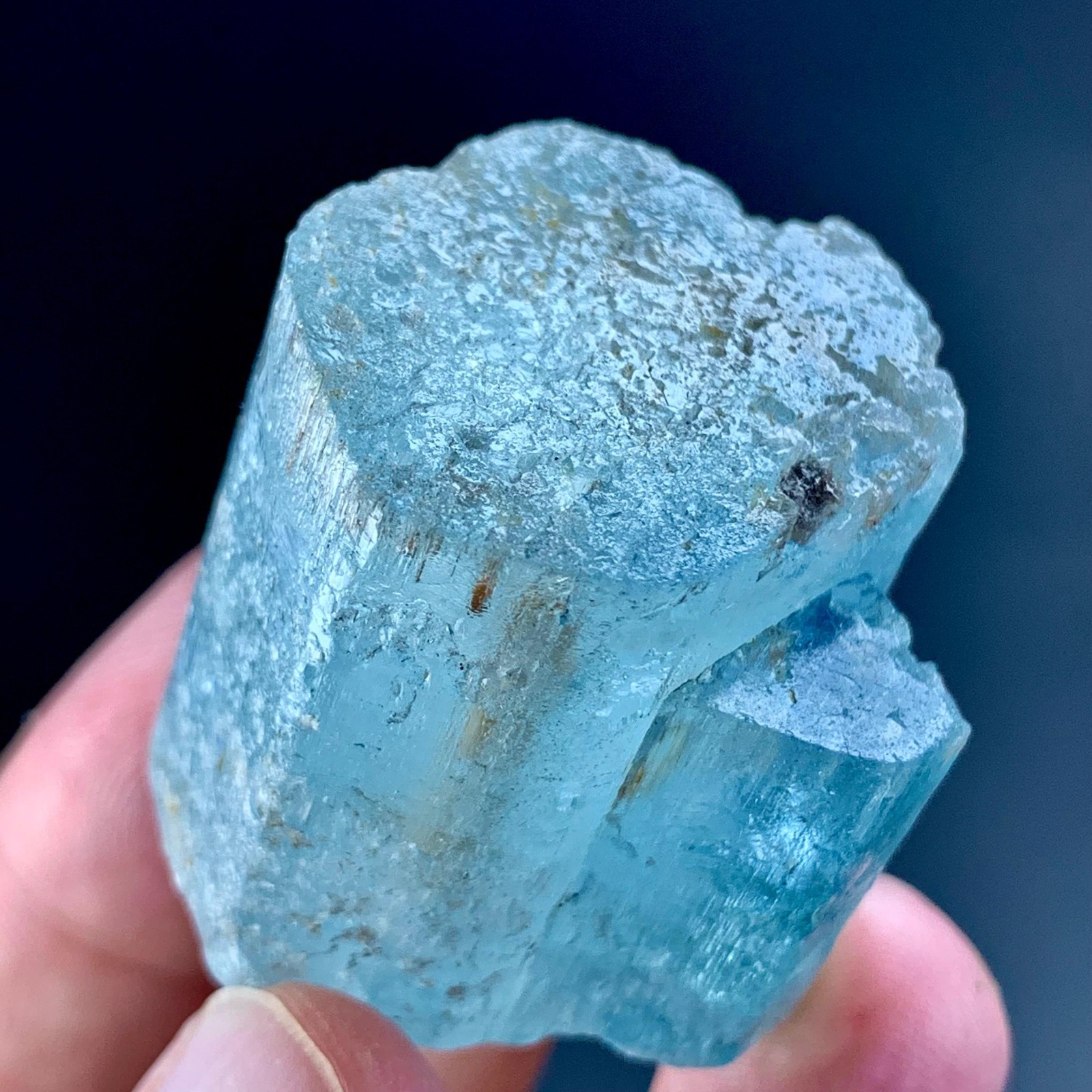 280 CT Natural Terminated Top Quality Aquamarine Crystal From Skardu Pakistan