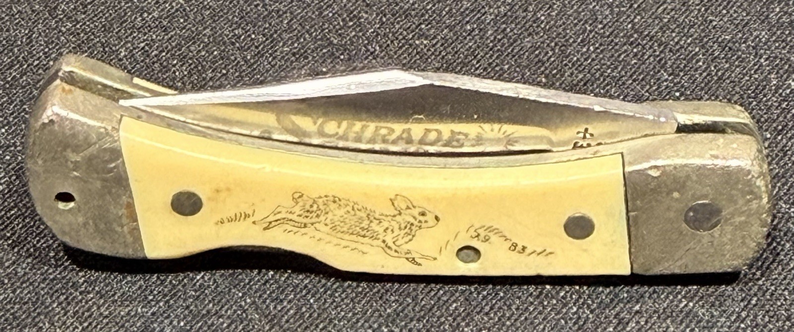 Vintage Schrade+ LB-1SC USA Scrimshaw Rabbit Lockback Folding Pocket Knife Vintage Schrade+ LB-1SC USA Scrimshaw Rabbit Lockback Folding Pocket Knife