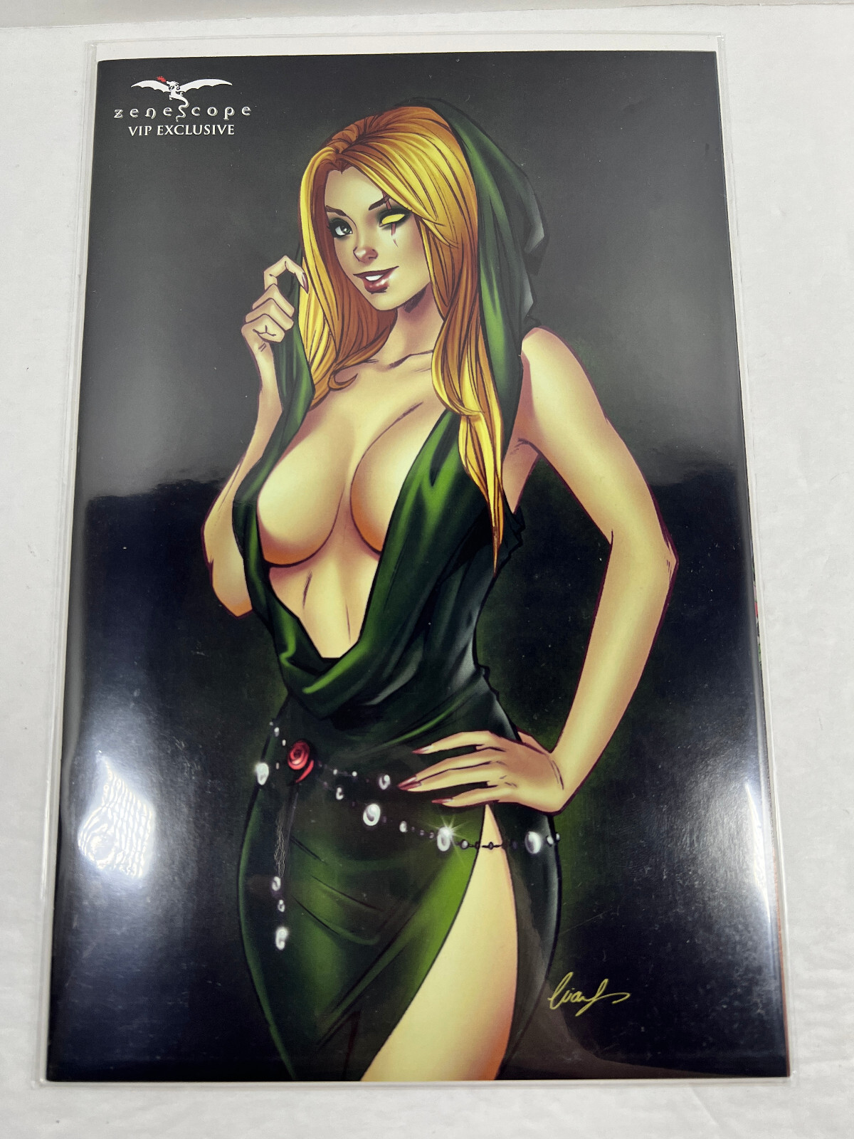 FLAWED Zenescope VIP Exclusive Grimm Fairy Tales ROBYN HOOD #4 Elias Chatzoudis