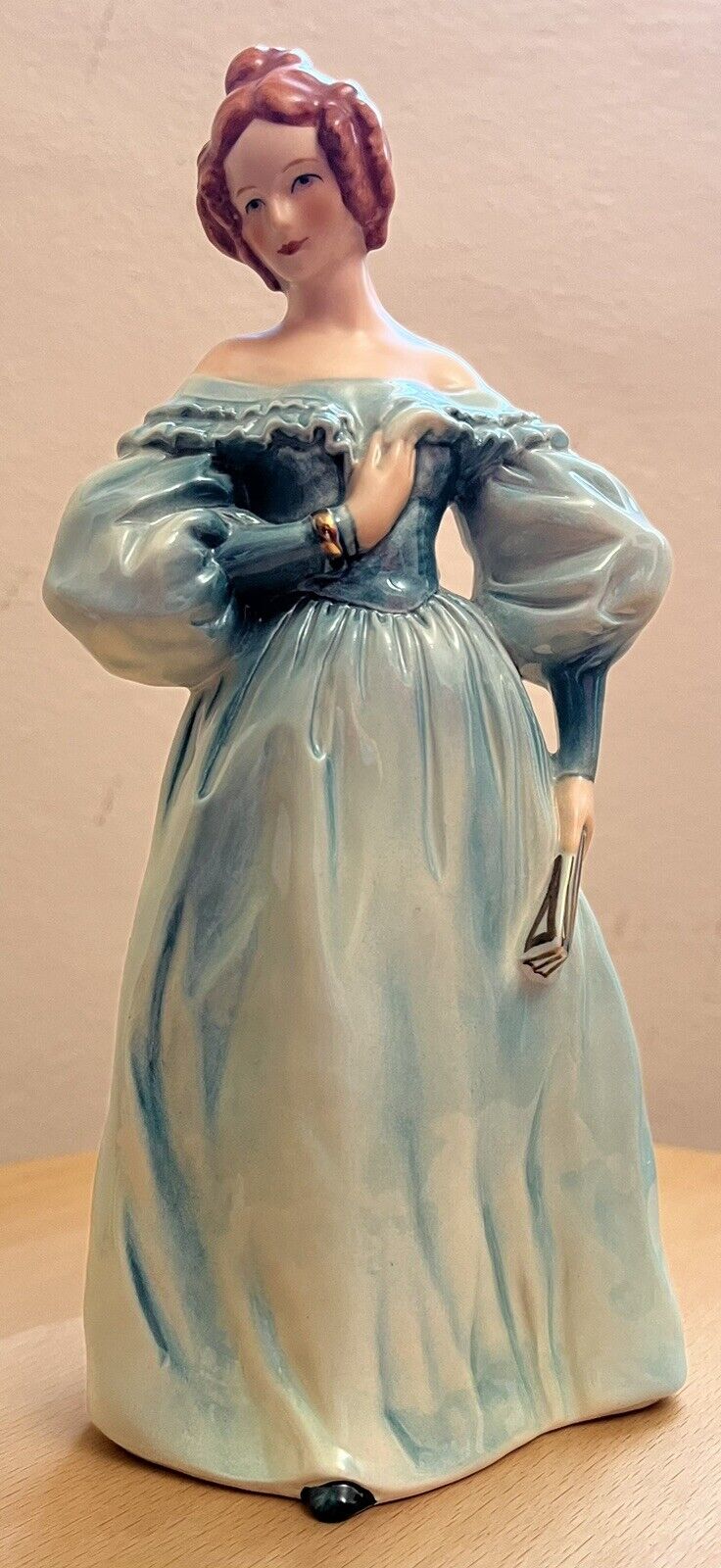 Vintage Goebel Fashion Lady Figurine \