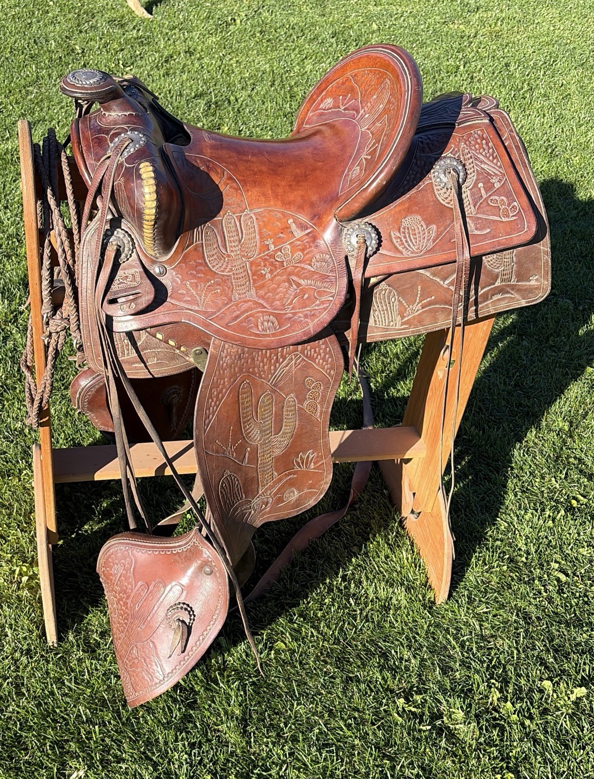 Vintage Keyston Bros. San Francisco Cactus-Tooled Western Collectible Saddle