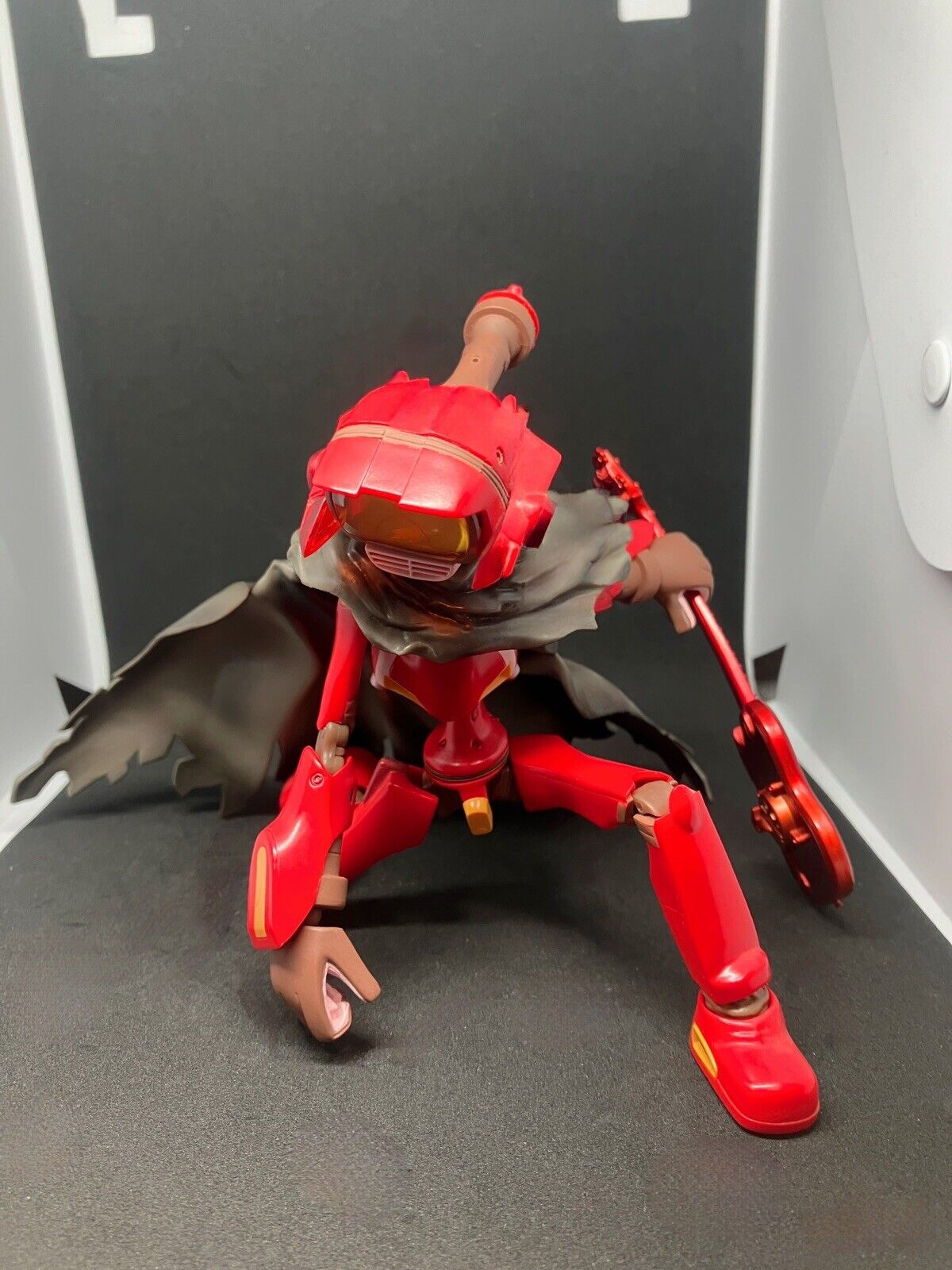 FLCL Sentinel RIO: Bone CANTI Red Action Figure Fooly Cooly