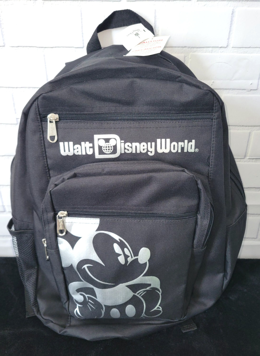 Vintage WALT DISNEY WORLD Mickey Mouse Backpack Black/Silver 90s Streetwear NWT Vintage WALT DISNEY WORLD Mickey Mouse Backpack Black/Silver 90s Streetwear NWT