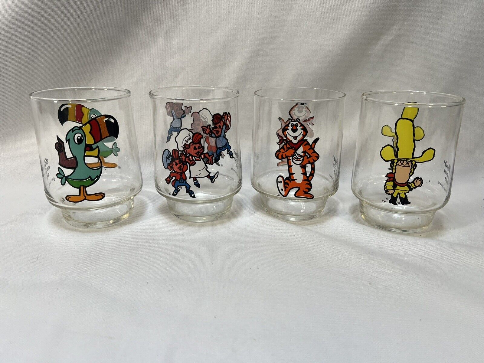 1977 Kelloggs 4 Glass Cup Lot