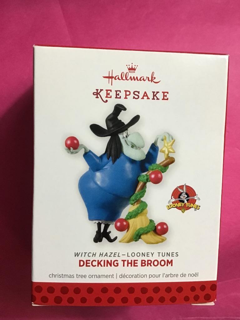 Hallmark Keepsake Ornament 2013 Decking the Broom limited Looney Tunes witch EUC