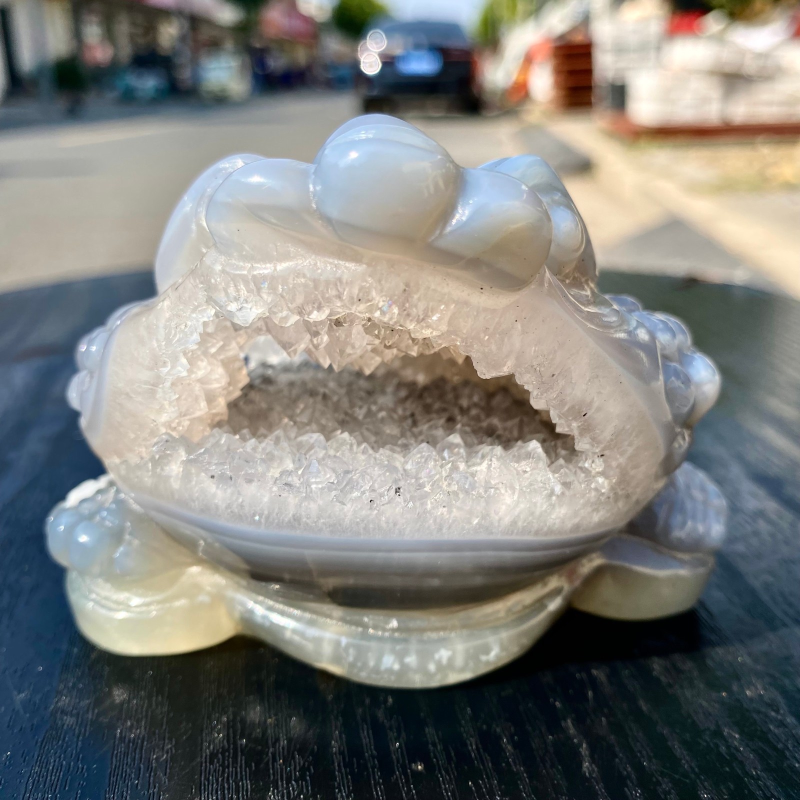 Natural Amethyst agate geode quartz crystal Hand carved Golden Toad 1.1LB