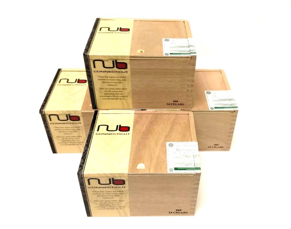 Lot of 4 Empty Wooden Cigar Boxes NUB Connecticut 460 | Collectible