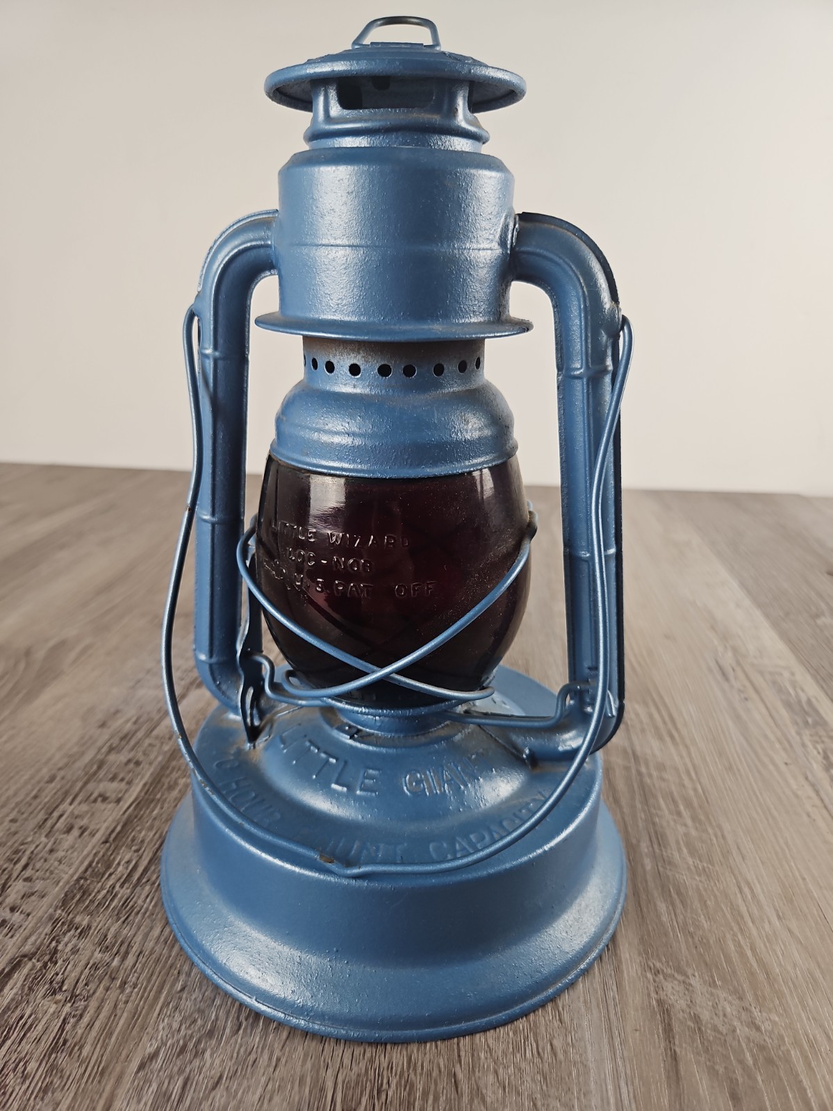 DIETZ LITTLE GIANT LANTERN 70 HOUR LITTLE WIZARD RED GLASS SYRACUSE NY