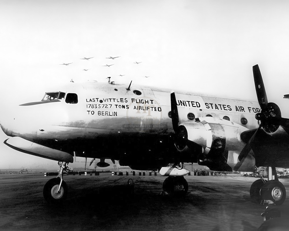 8x10 1949 Berlin Airlift Last Vittles Flight Glossy Photo Print HT4136125