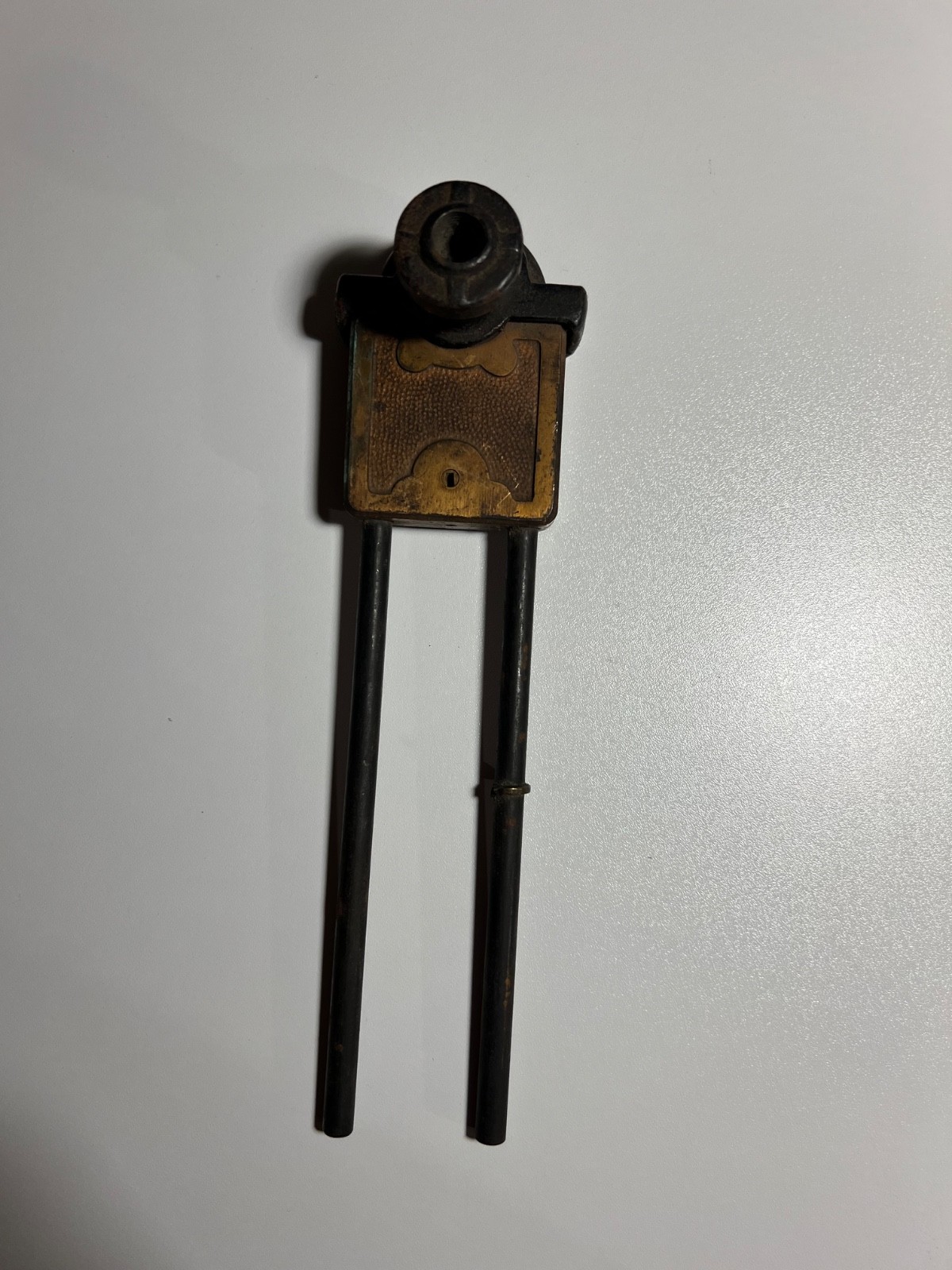 No. 1926 E.T. Fraim Lock 1926 Ford Spare Tire