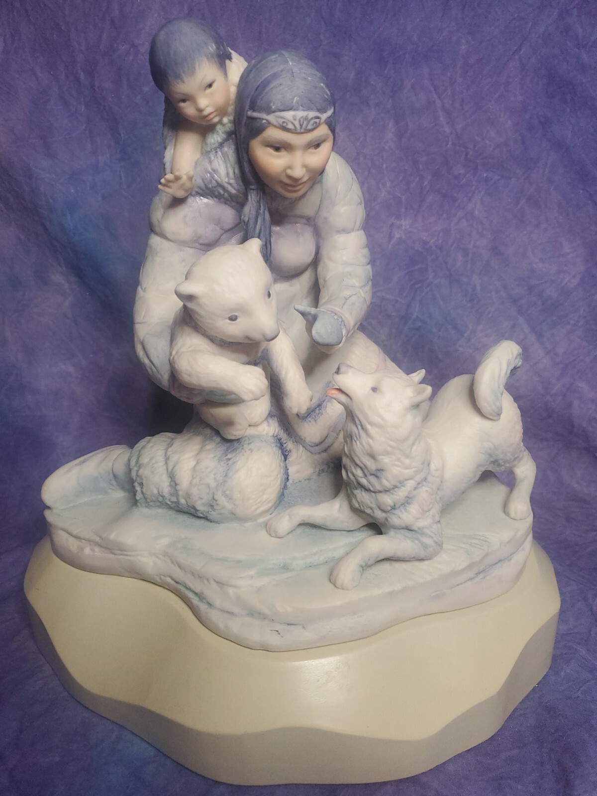 Cybis Eskimo Mother ‘Alea’ Rare limited edition Large Excellent condition