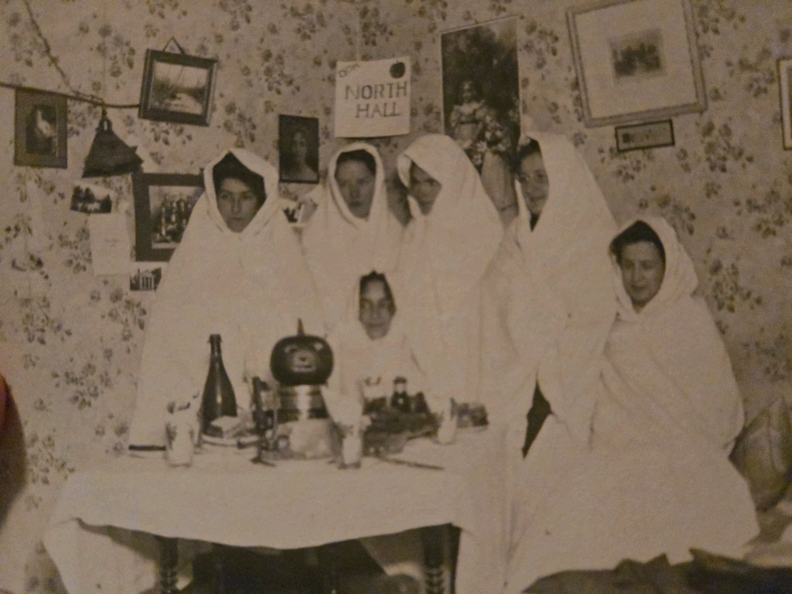 HALLOWEEN 1907 At 
