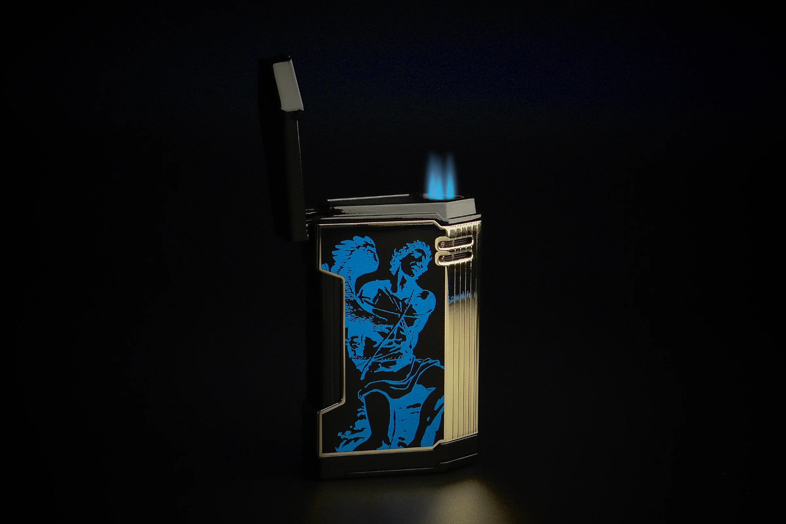 Prometheus Magma TR1 LE'24 NEVER BACK DOWN Black Blue CIGAR LIGHTER Prometheus Magma TR1 LE'24 NEVER BACK DOWN Black Blue CIGAR LIGHTER
