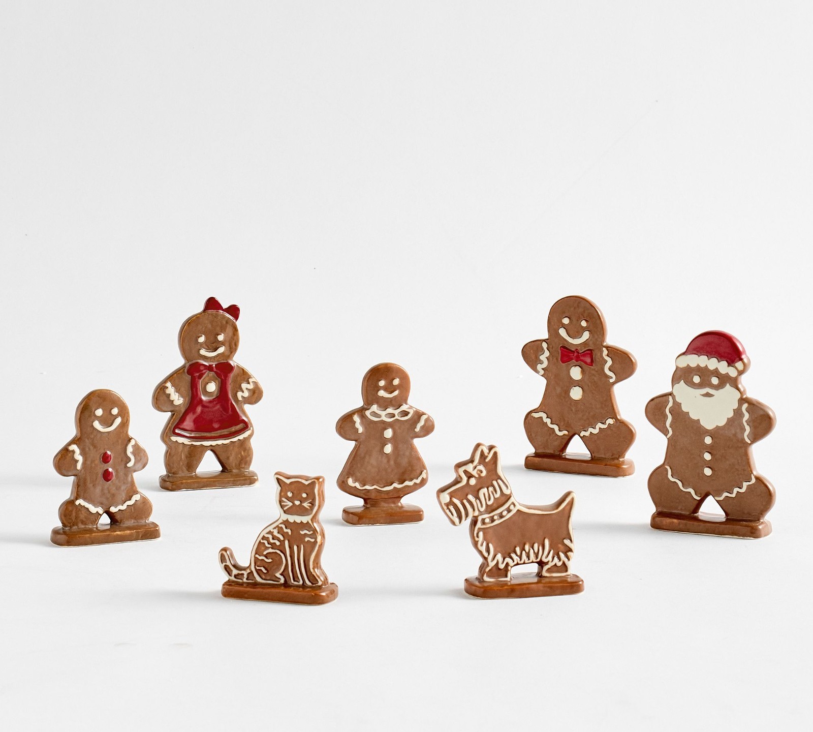 Pottery Barn Handcrafted Ceramic Gingerbread Village People - Set of 7 Pottery Barn Handcrafted Ceramic Gingerbread Village People - Set of 7