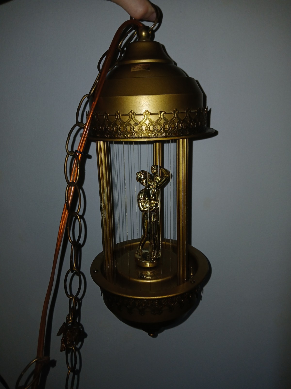 Vintage 1970s Greek Goddess (Venus/Diana) mineral oil rain lamp *FULLY WORKING*