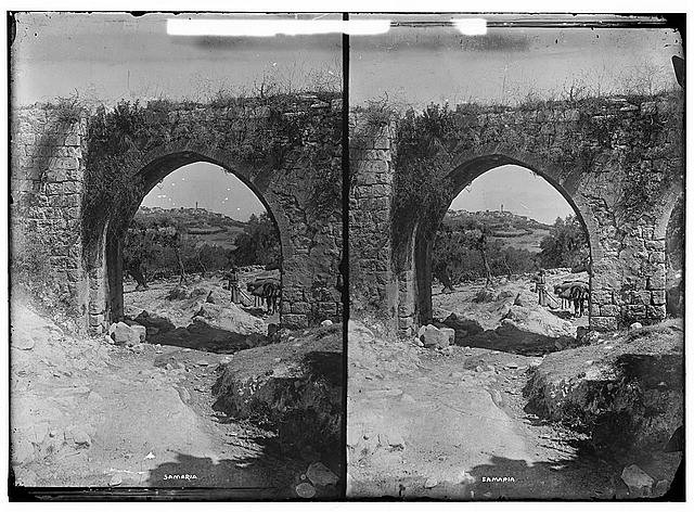 Photo:Sabastiyah Israel Samaria Shechem Road 1900s Stone Arch View