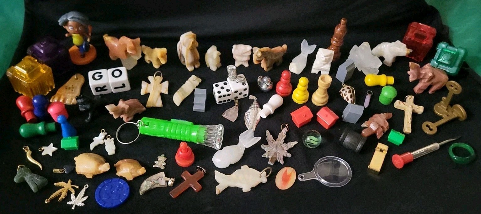 Junk Drawer Mixed Lot Mini Small Figures Charms Game+Shadow Box Pieces Trinkets+