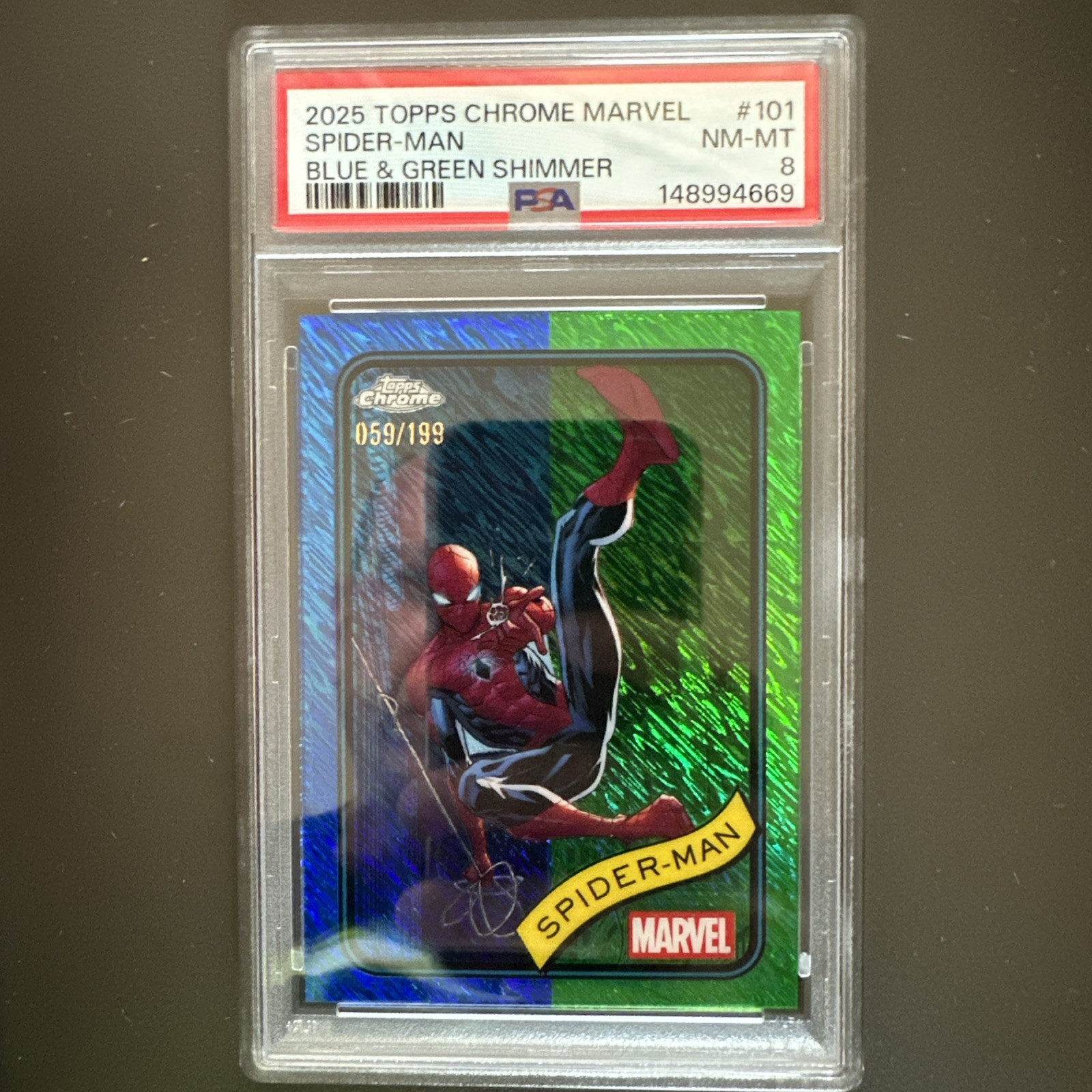 2025 TOPPS CHROME MARVEL BLUE & GREEN SHIMMER #101 SPIDER-MAN 120/199 PSA 8