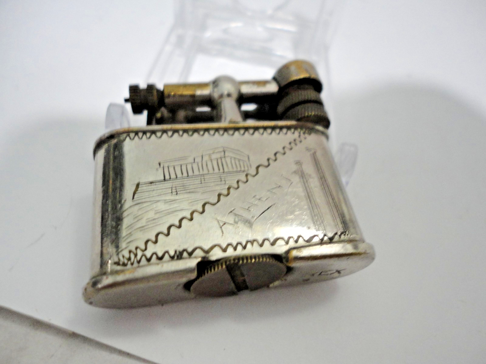 C1940 REX POCKET  LIGHTER.. VERY RARE .