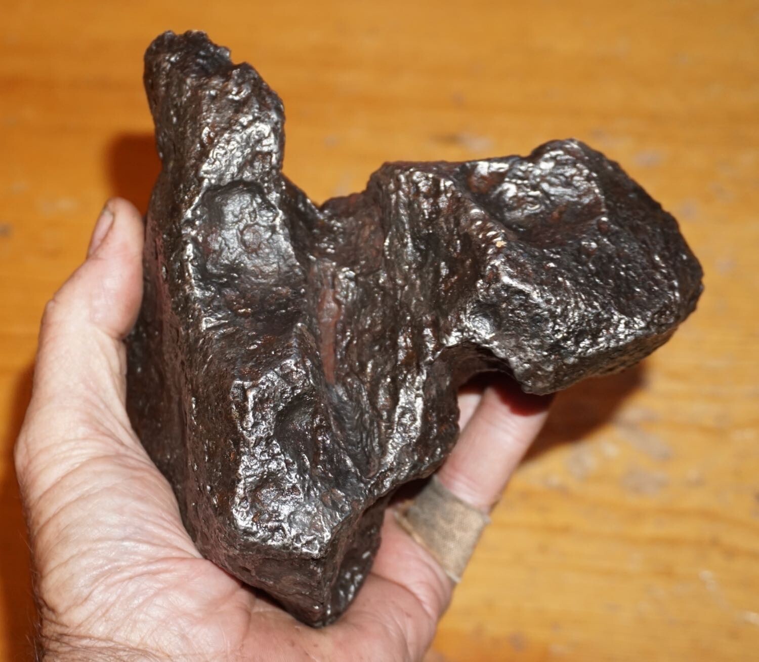 HEFTY, UNIQUELY SHAPED 5105 gram (11.25 Lb) CAMPO DEL CIELO IRON METEORITE