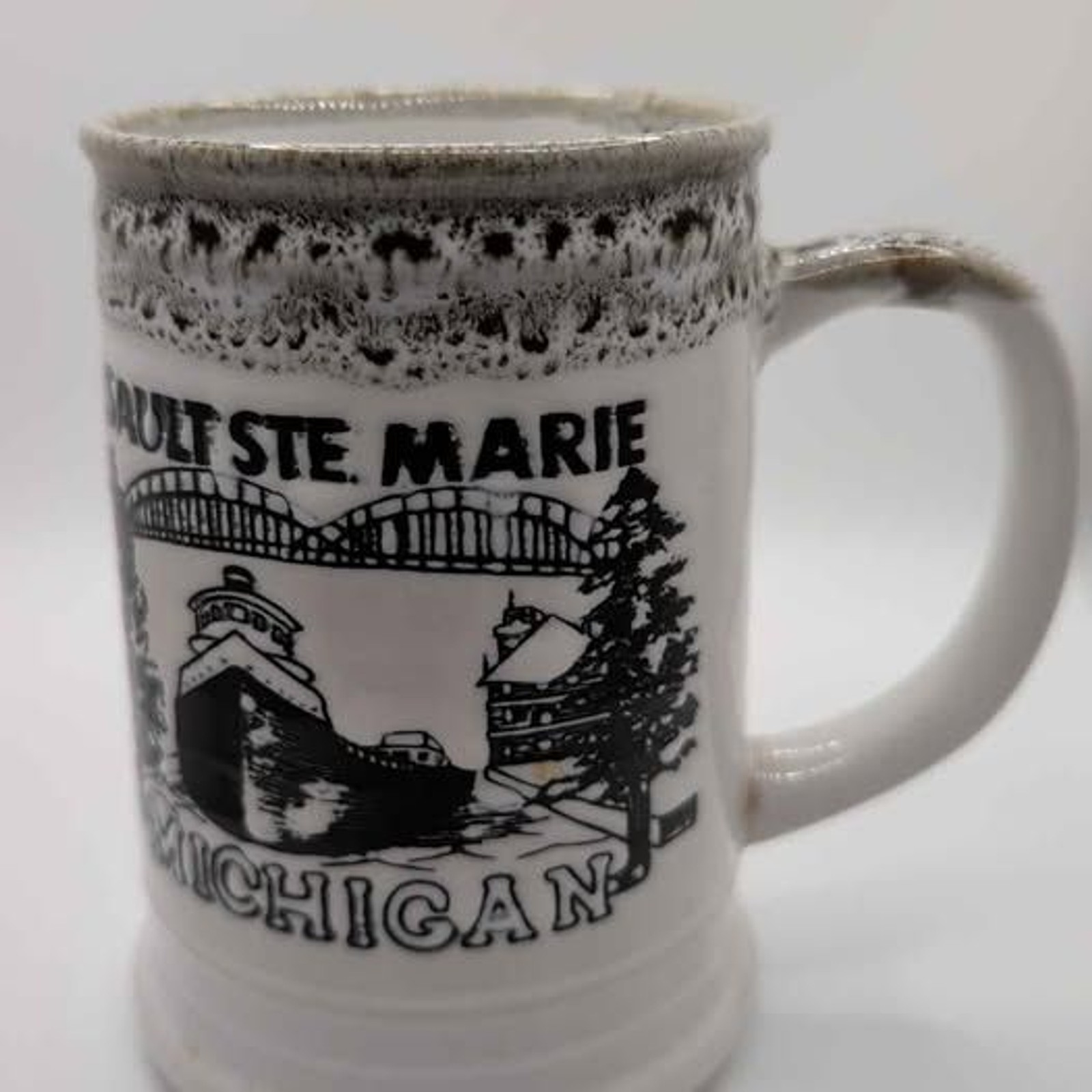 Vtg Sault Ste Marie Michigan Ceramic Beer Stein Mug Soo Locks Japan Drip Glaze
