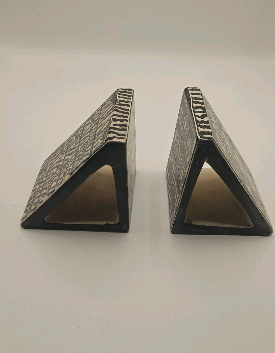 Zebra Bookends Hand Carved In Kenya Genuine Besmo Product Zebra Bookends Hand Carved In Kenya Genuine Besmo Product