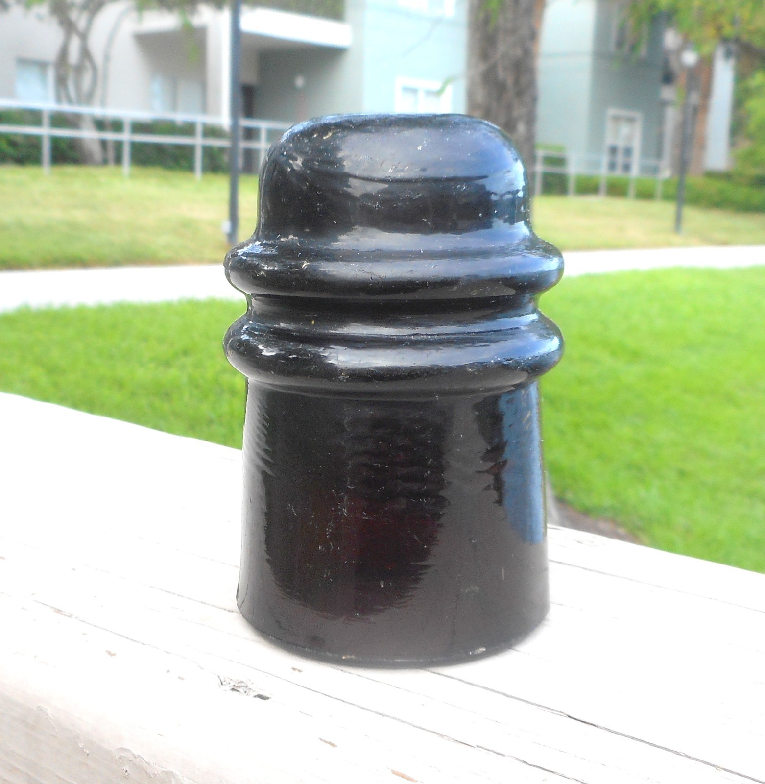 Nice Root Beer Amber CD 121 No Embossing Australian Glass Insulator