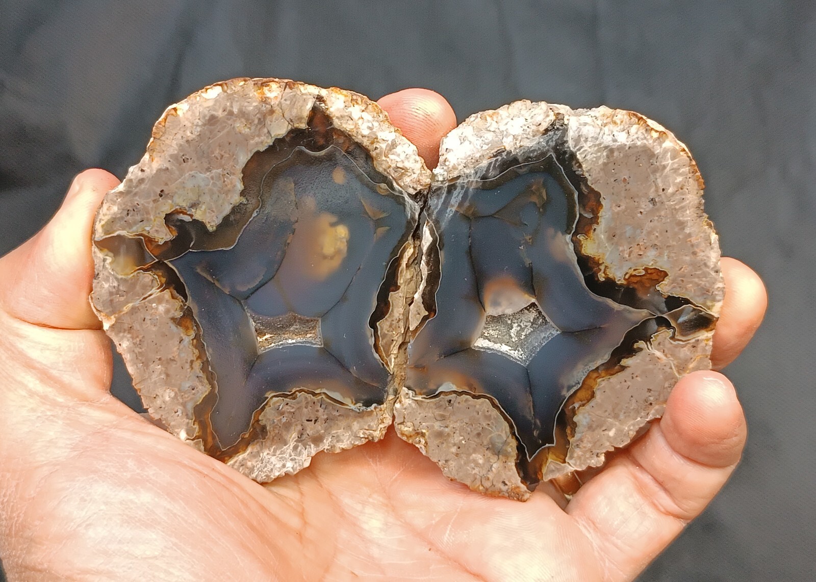 375g/0.83 lb turkish thunderegg  agate stone rough, customs duty included