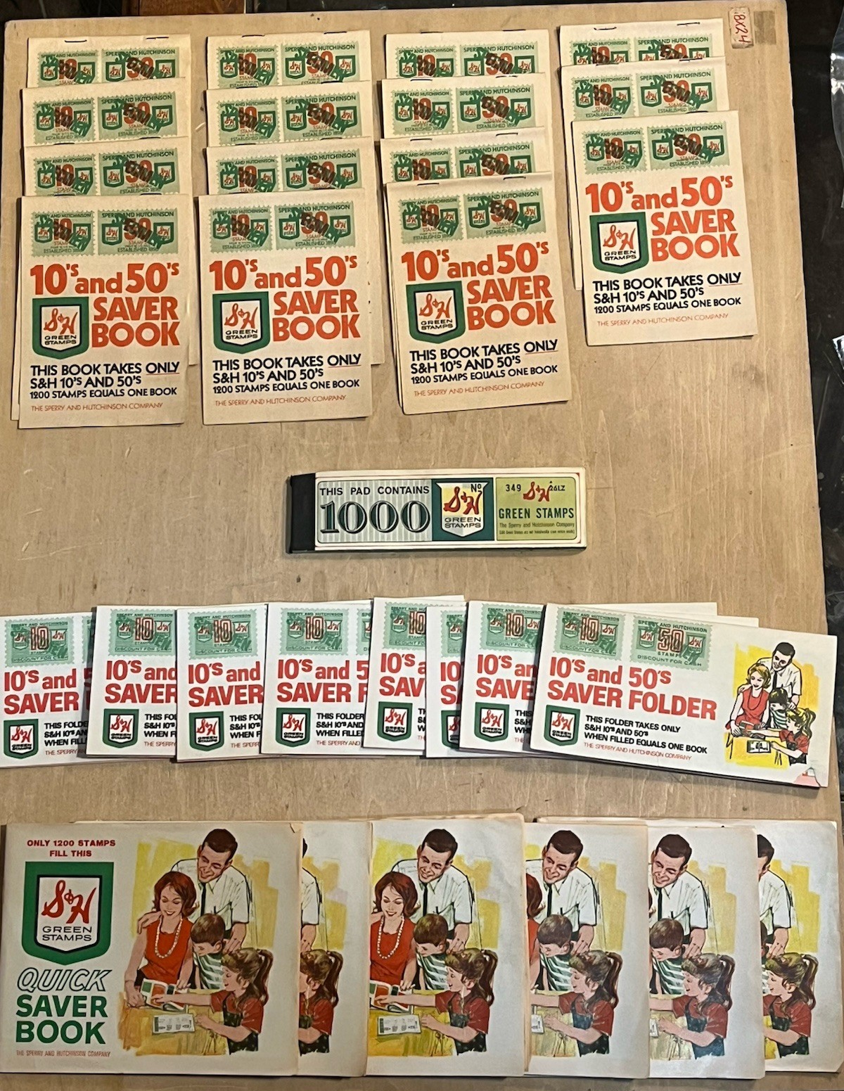 Huge Lot Vintage S&H Green Stamps 1000s + Books Filled & Blank