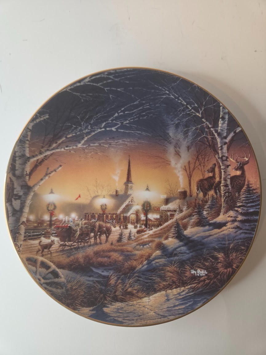 Terry Redlin Heartland Collection Plates Lot of 12 Hadley Boxed Assorted