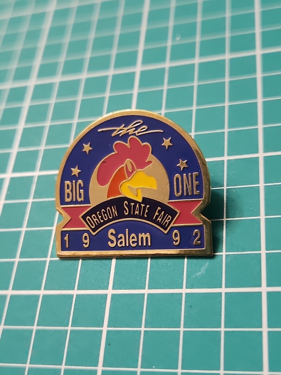 VTG The Big One Oregon State Fair 1992 Salem Gold Tone Lapel Pin VTG The Big One Oregon State Fair 1992 Salem Gold Tone Lapel Pin
