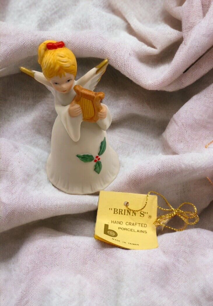 Vintage Christmas Angel Bell With Harp Holly Leaf Brinn\'s Porcelain Taiwan 4”