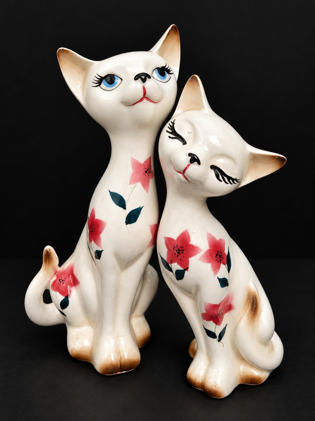 Vintage Japan Ceramic Cat Salt Pepper Shakers Pair 6\