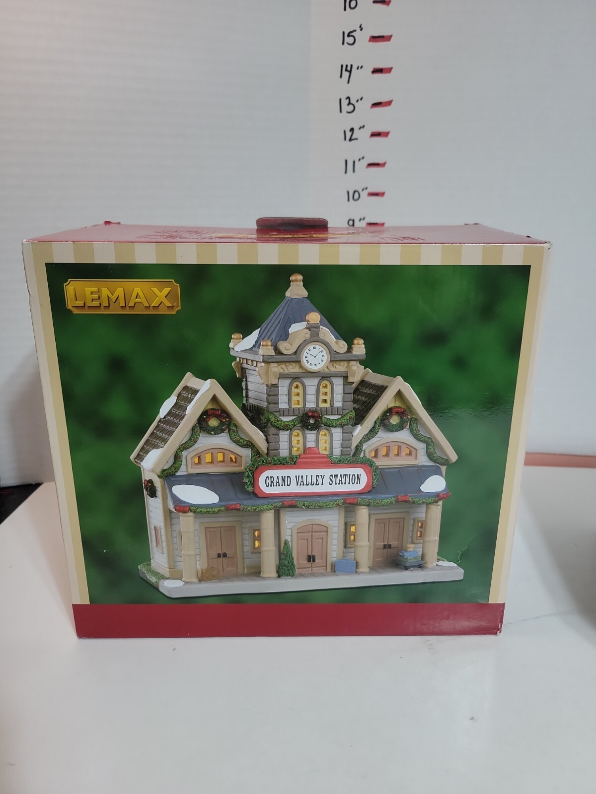 Lemax- GRAND VALLEY STATION -Holiday Village Lighted Building Lemax- GRAND VALLEY STATION -Holiday Village Lighted Building