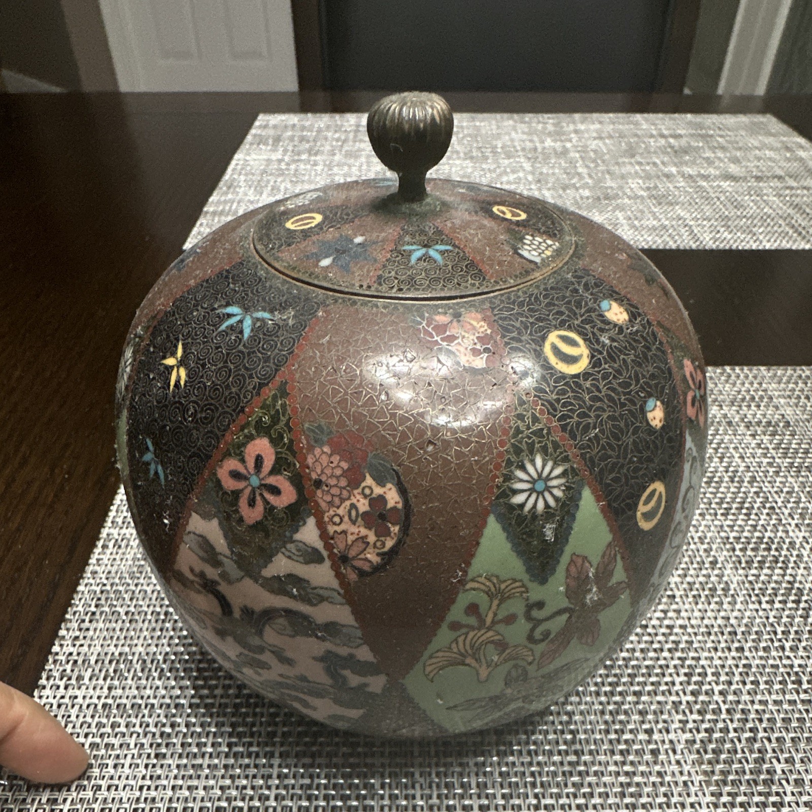 Antique Japanese Meiji-era cloisonné lidded jar