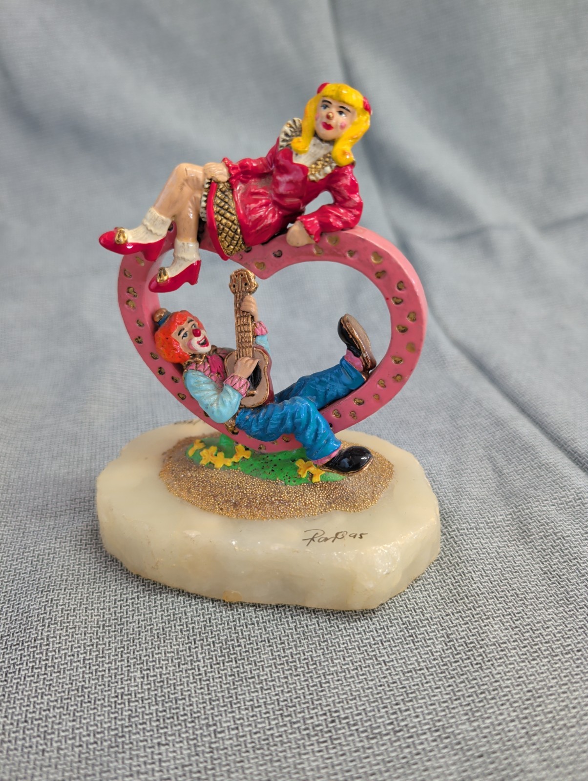 Vintage Ron Lee 1995 Pair Of Clowns On A Heart Figurine, Numbered Vintage Ron Lee 1995 Pair Of Clowns On A Heart Figurine, Numbered