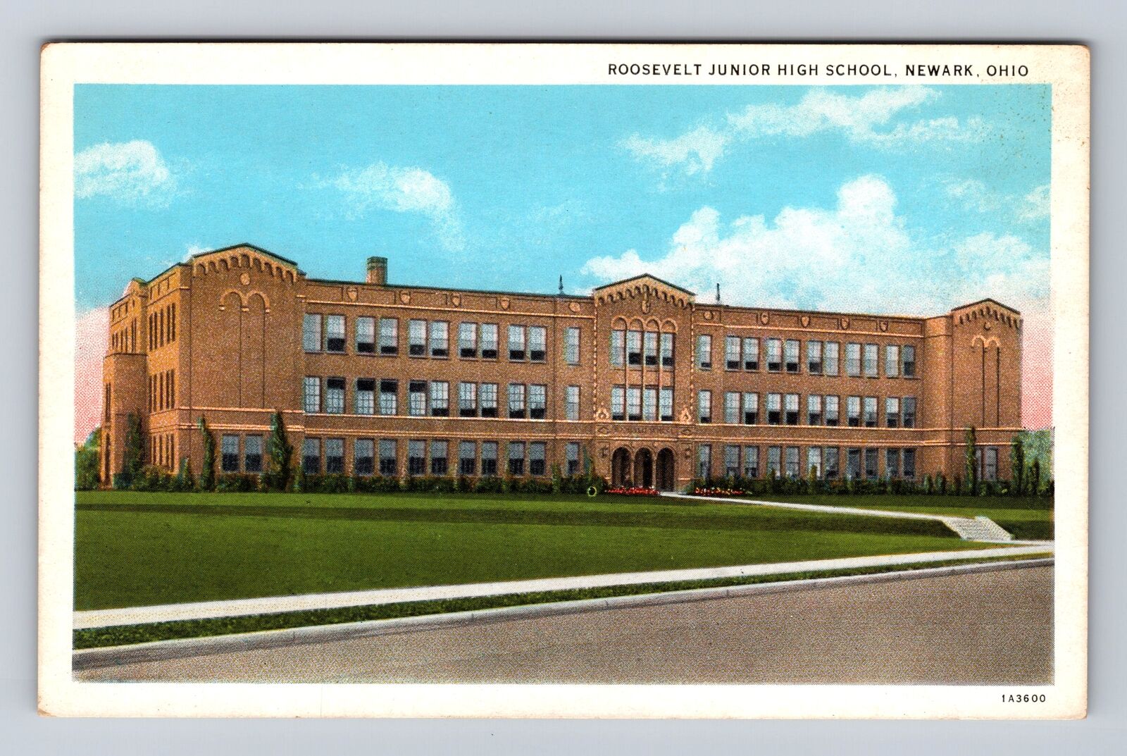 Newark OH-Ohio, Roosevelt Junior High School, Antique, Vintage Souvenir Postcard