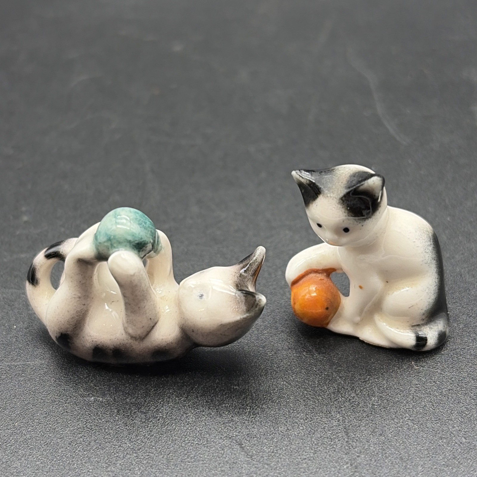 Kittens Playing With Yarn Balls Goebel Miniature .75\
