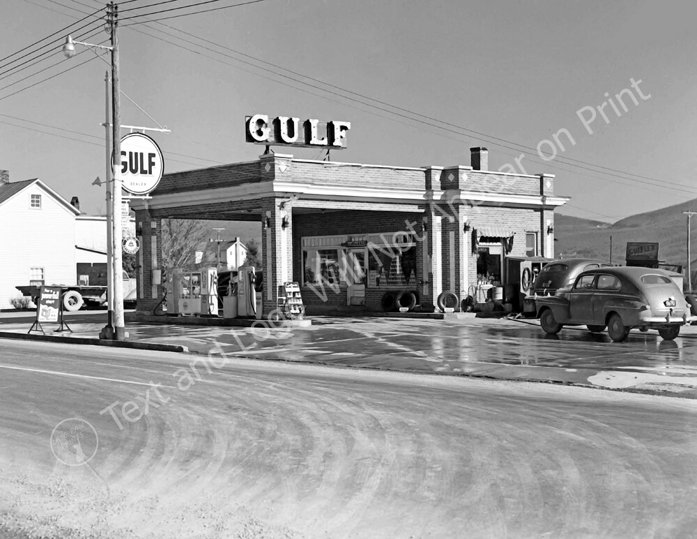 1940-1955 Gas/Service Station, Virginia Vintage Old Photo 8.5