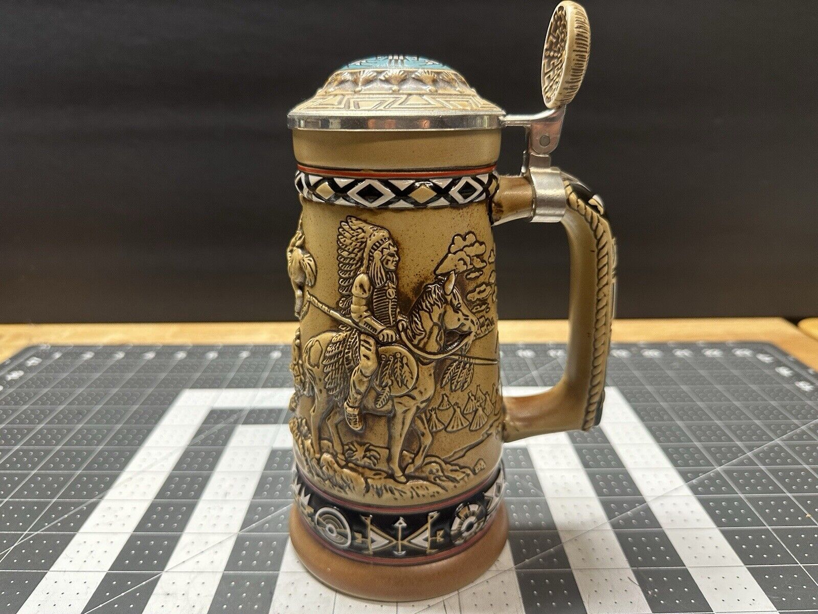 Vtg Native American Themed Beer Stein with Lid Indians of the American Frontier