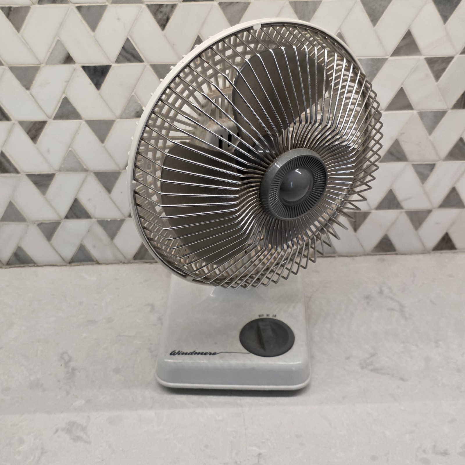 Vintage Windmere Small Bedside Desk Tilting Fan DF-7 2 Speed